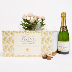 Pink roses, swiss chocolates and champagne box
